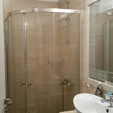 Private In Monte Carlo * ساني بيتش